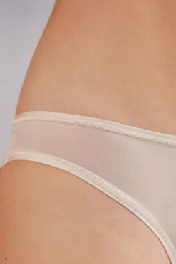 Braguita Brasileña de Microfibra Ultraligera