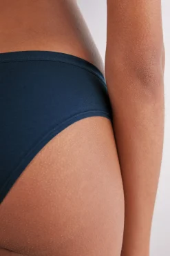 Braguita con costuras de algodón