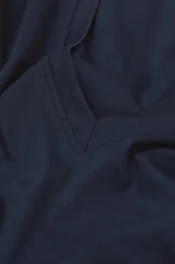 Camiseta con Escote de Pico de Algodón Premium