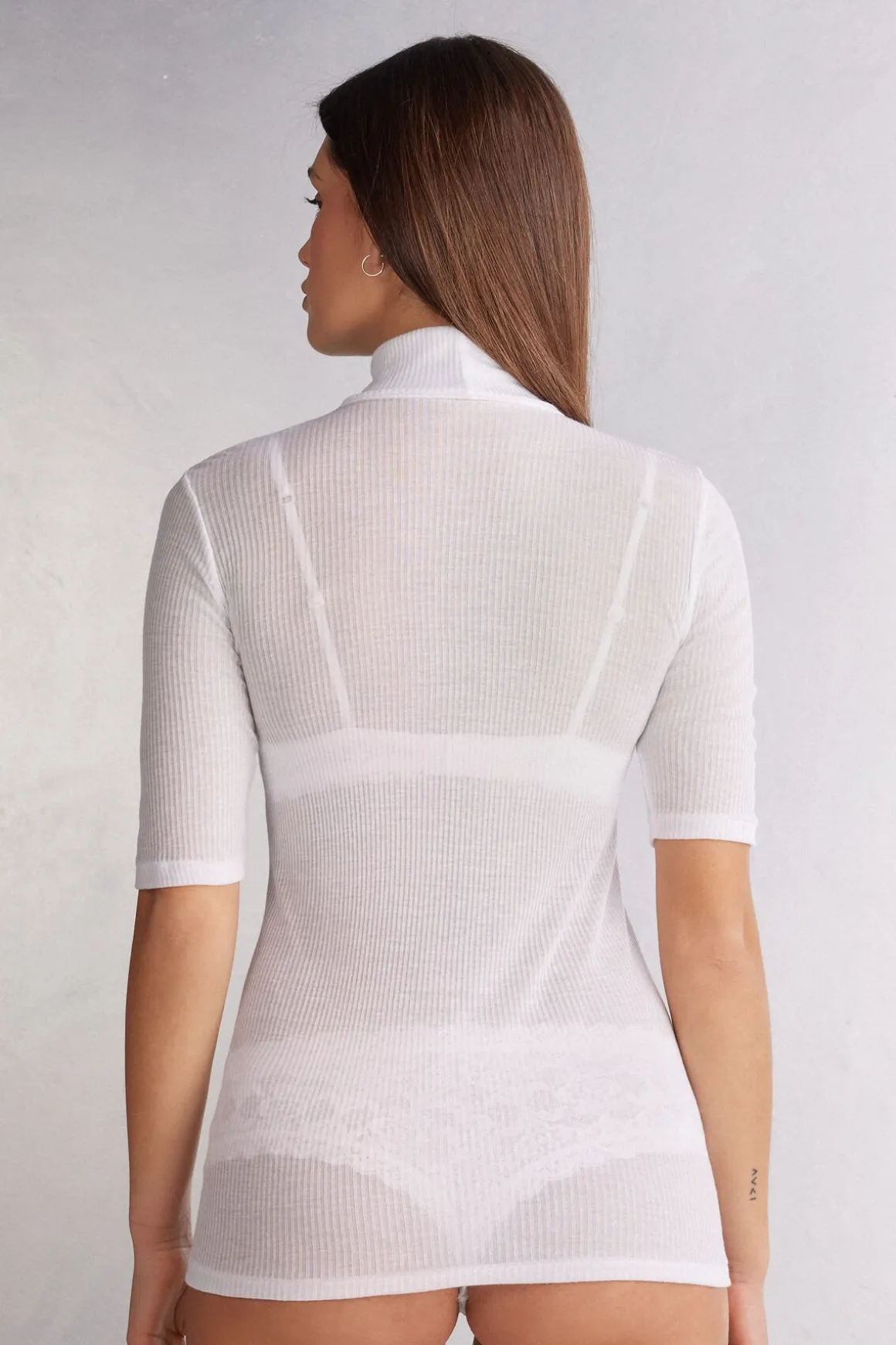 Camiseta de Cuello Alto Ultranatural con Cashmere