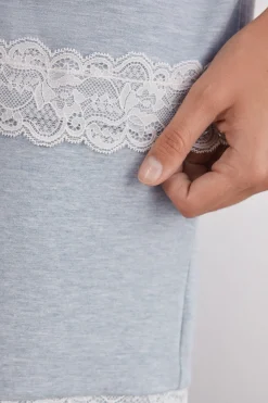 Camiseta Manga Corta Modal Detalles Encaje