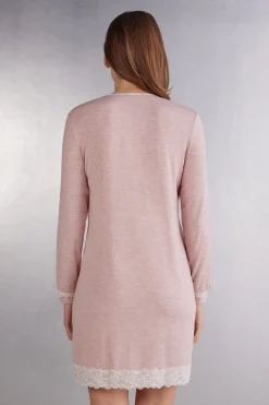 Camisón Abierto con Detalles de Encaje