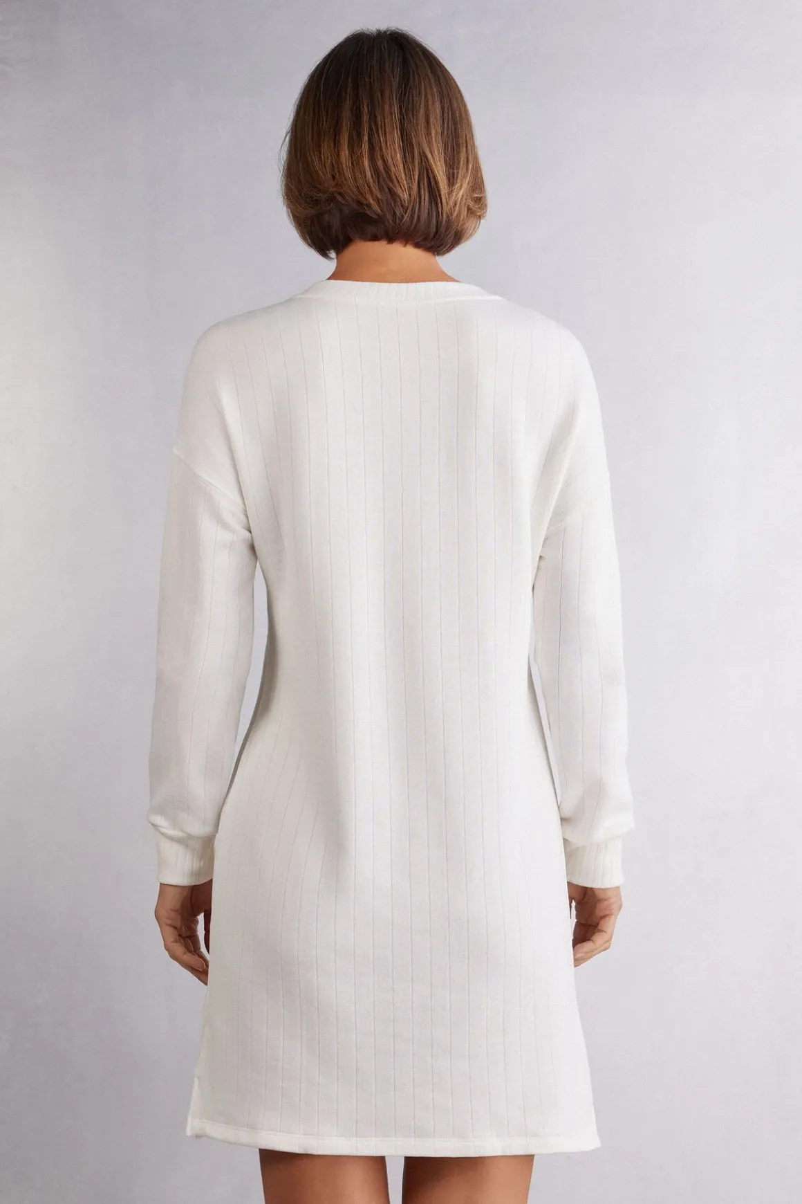 Camisón con Cuello de Pico Royal Elegance