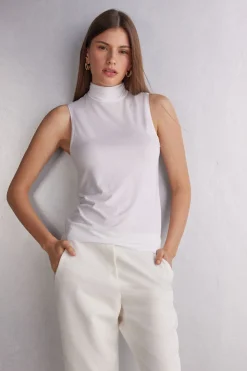 Chaleco de Cuello Alto en Micromodal