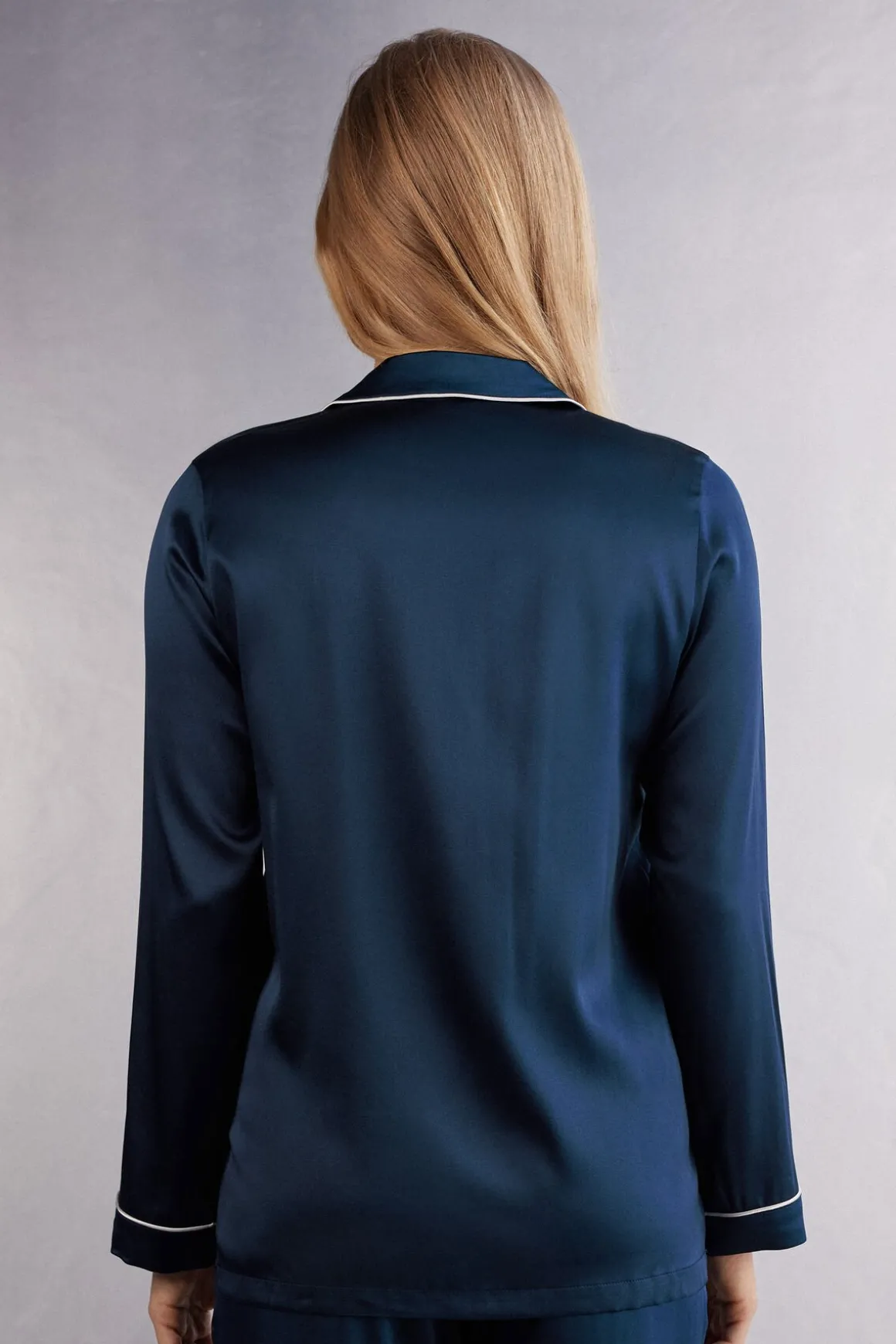 Chaqueta de Seda de Corte Masculino