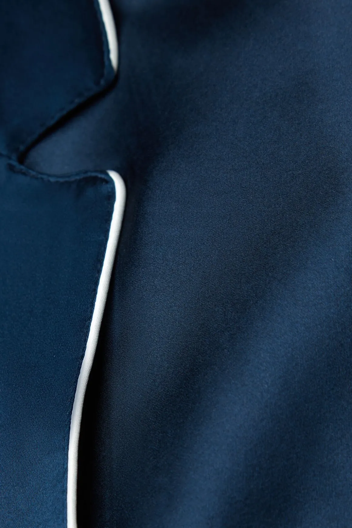 Chaqueta de Seda de Corte Masculino