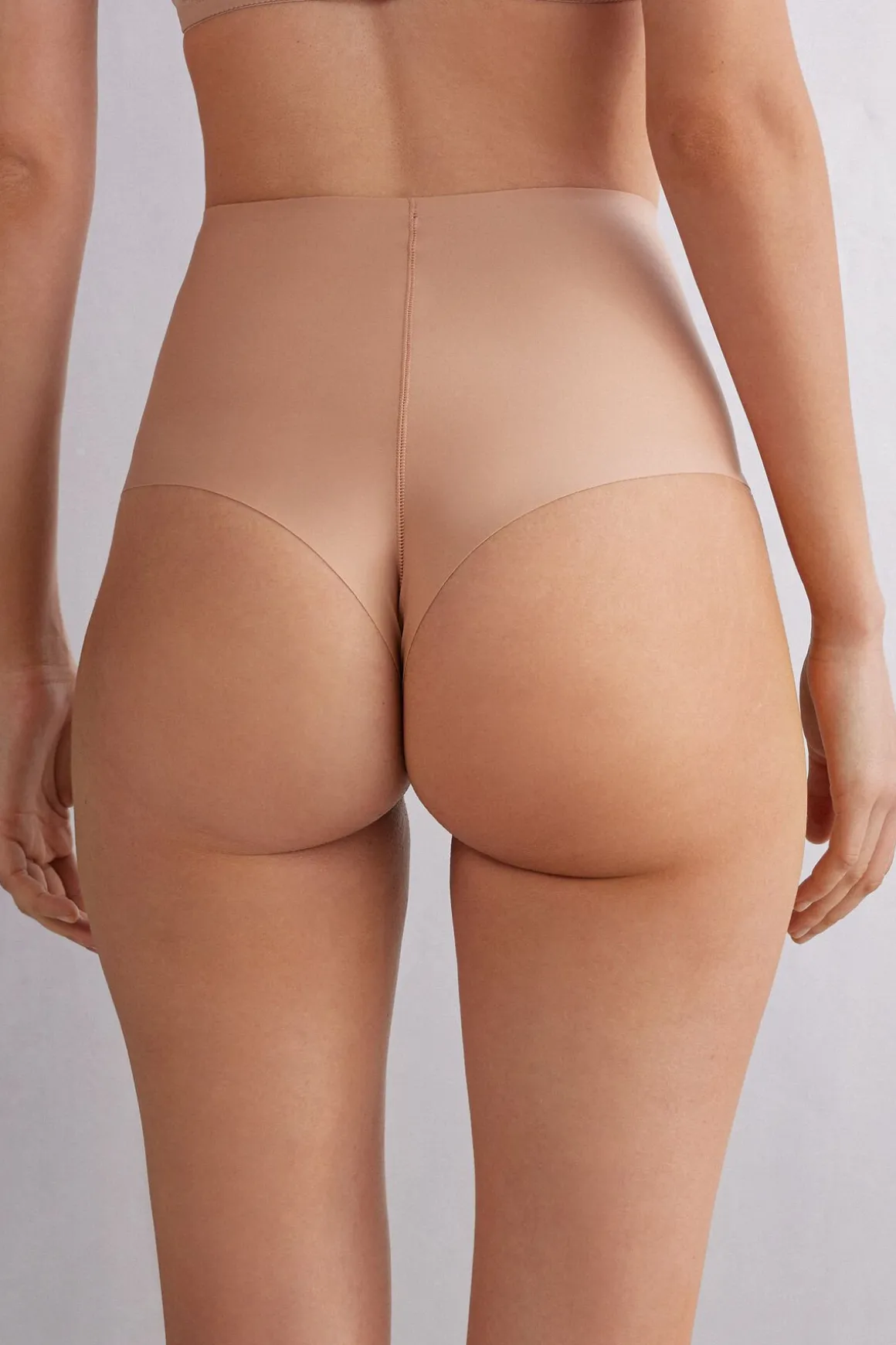 Culotte Brasileño de Microfibra Sin Rematar