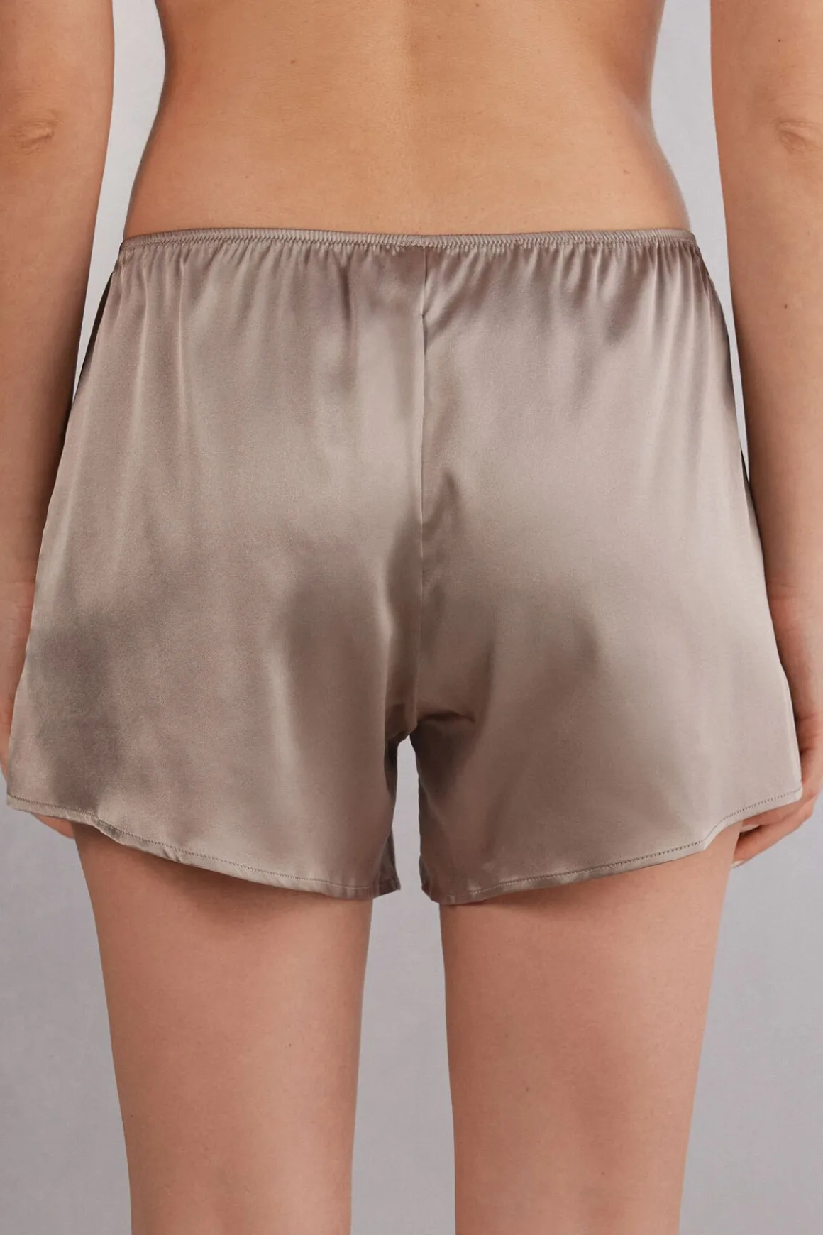 Pantalón Corto de Seda