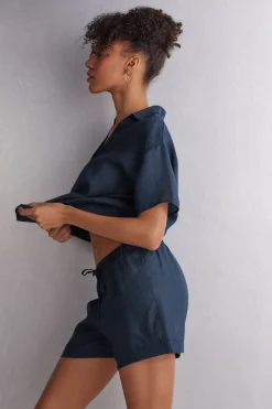 Pantalón Corto en Tela de Lino
