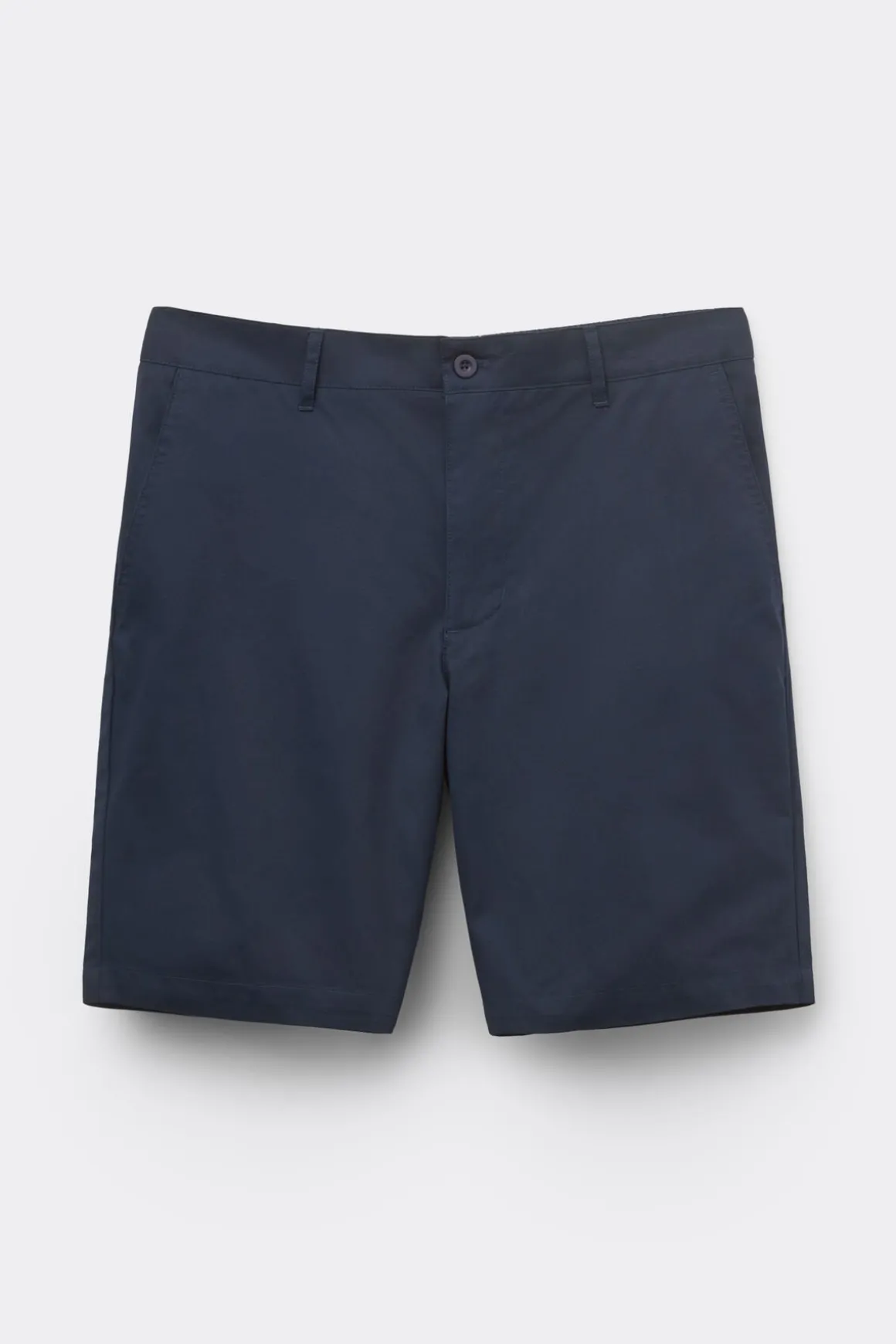 Pantalón Corto Tipo Bermudas