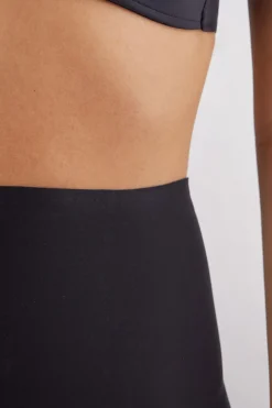 Shorts de Microfibra Sin Rematar